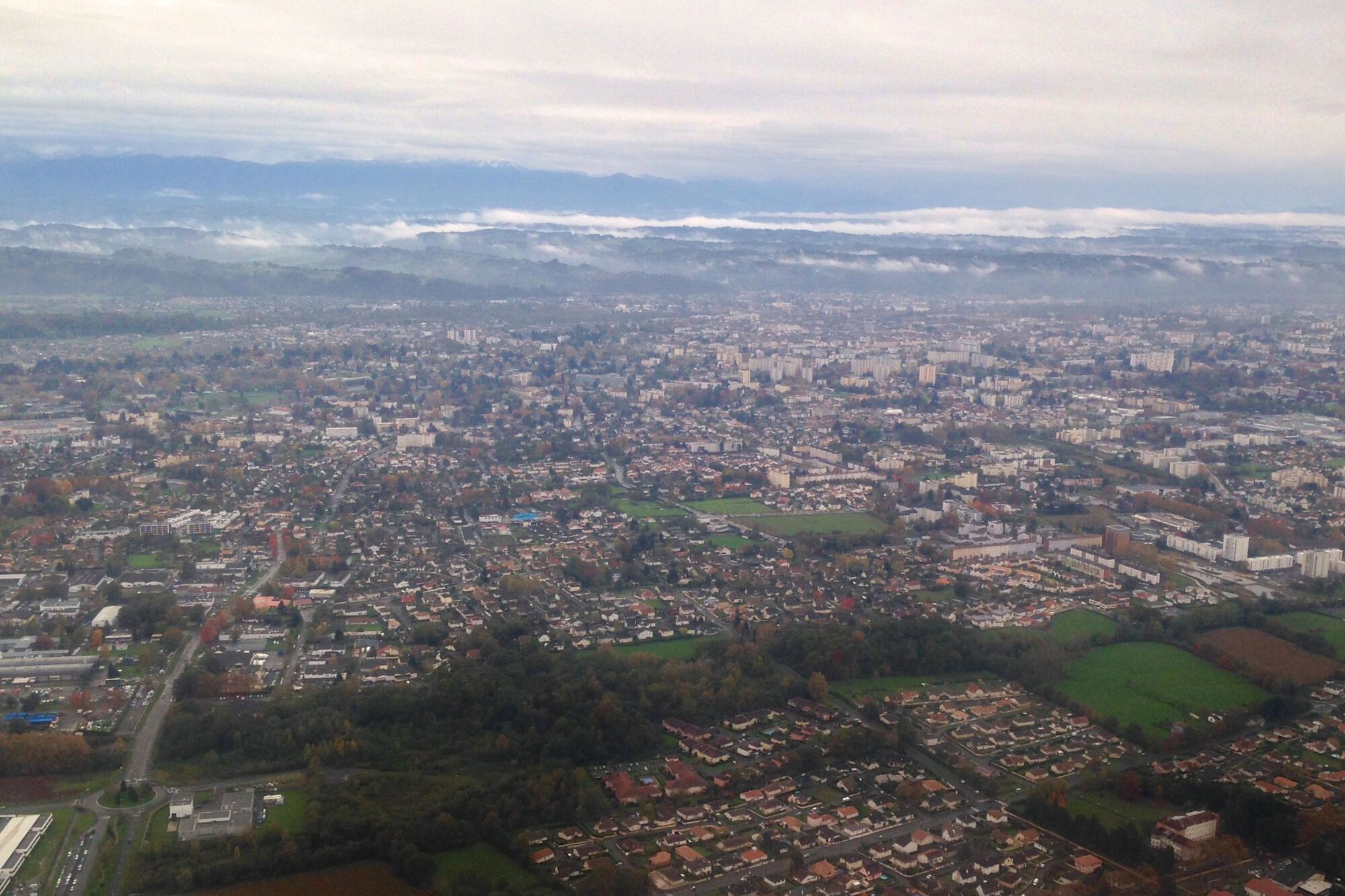 Pau, vue du ciel
