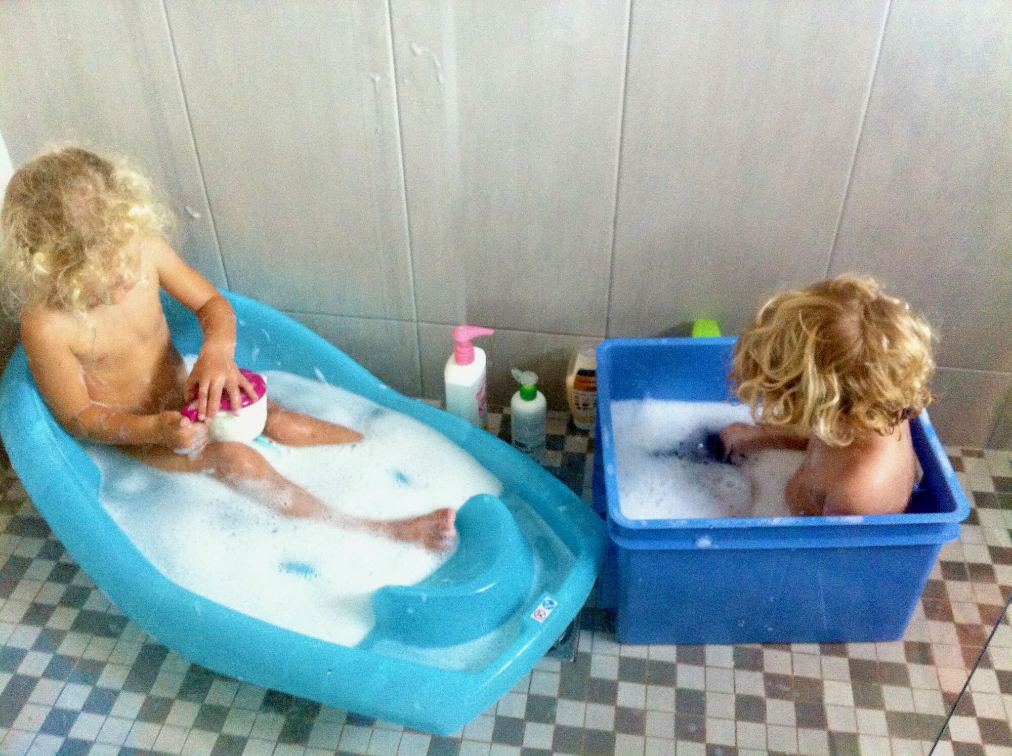 Bains...