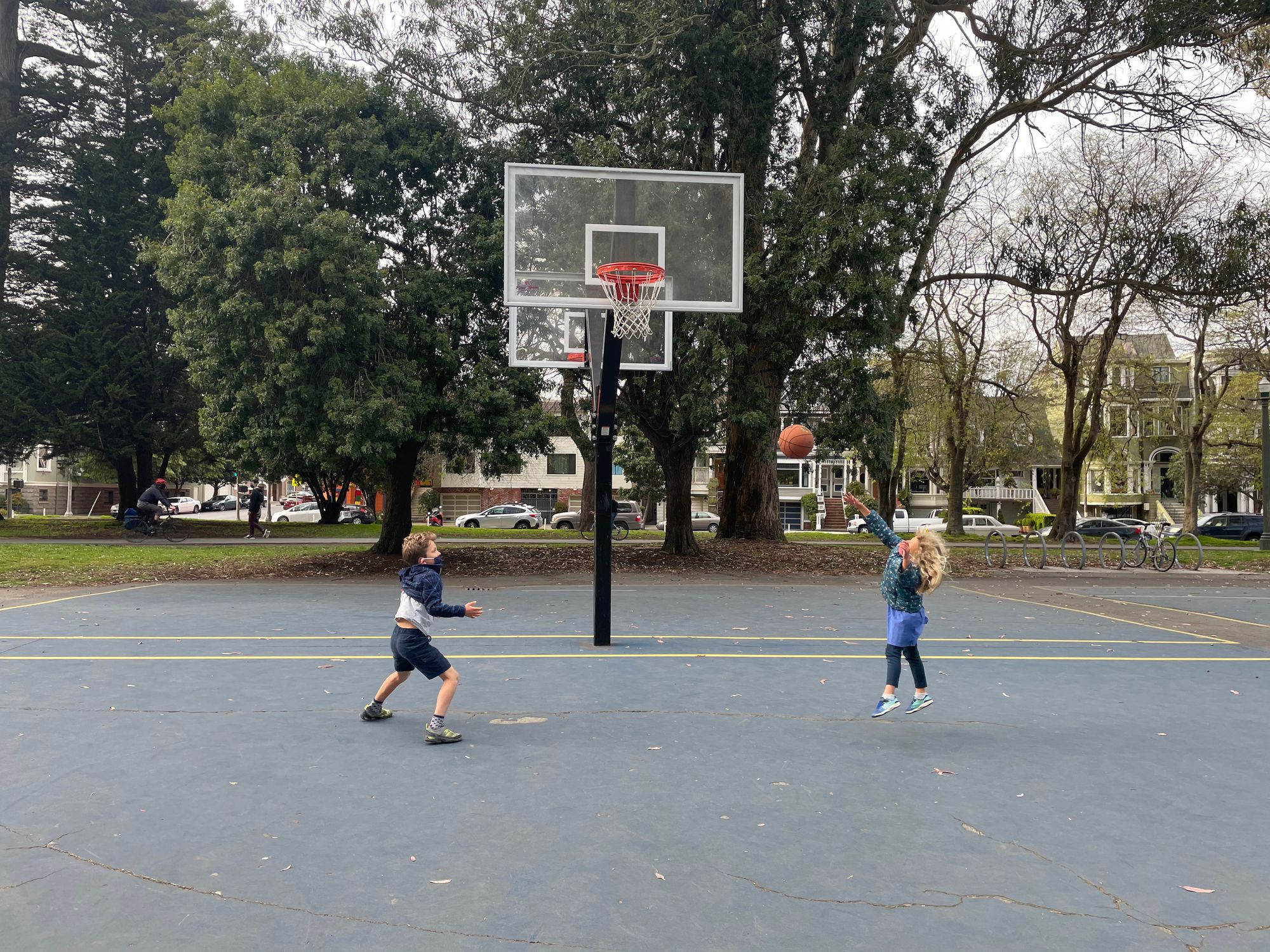 Basket ball