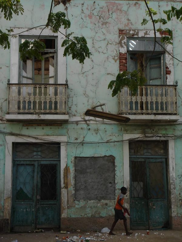 Luanda – facades